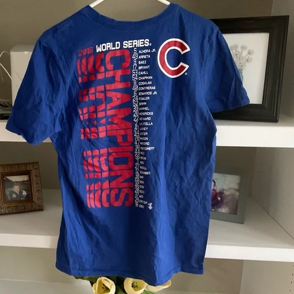 Cubs tee 2016 World Series Champions Sz. M - Picture 2 of 3